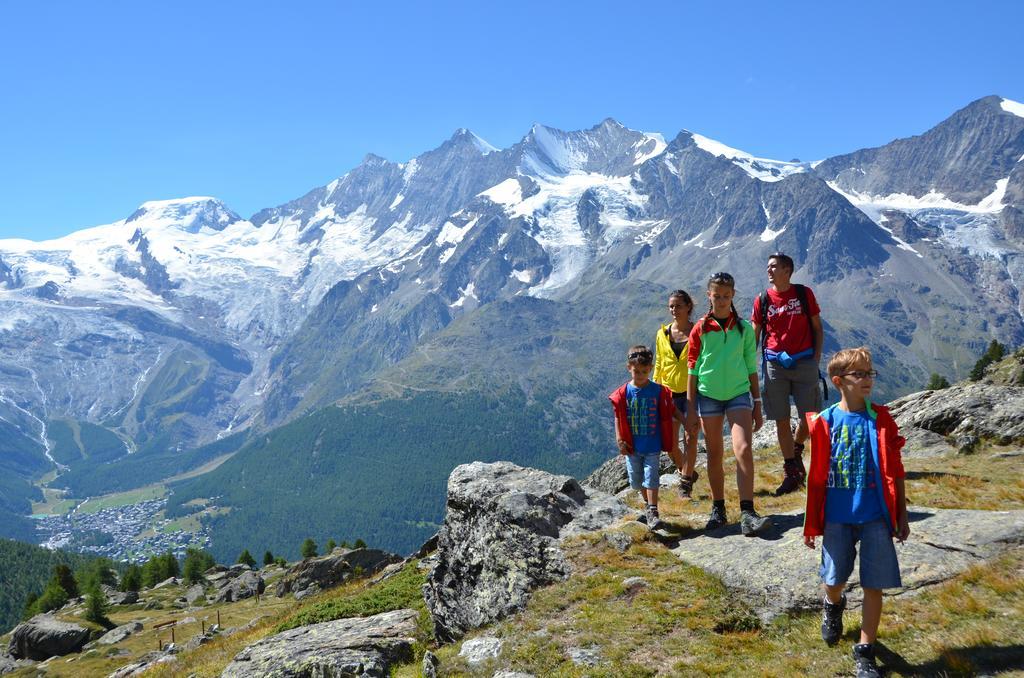 Hotel Garni Domino Saas-Fee Ngoại thất bức ảnh