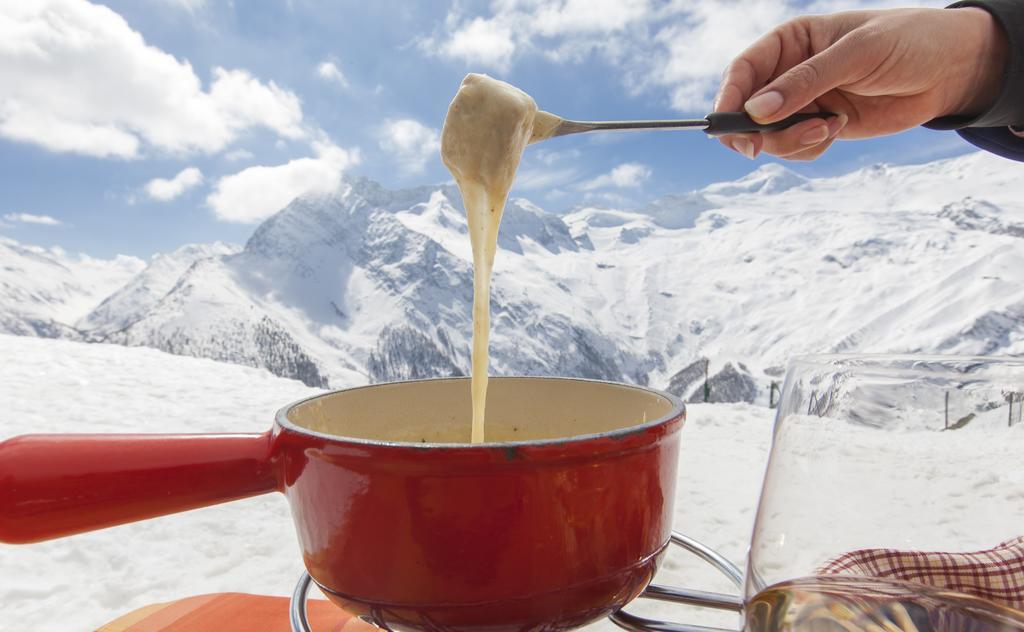 Hotel Garni Domino Saas-Fee Ngoại thất bức ảnh